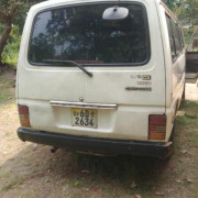 NISSAN CARAVAN 1984