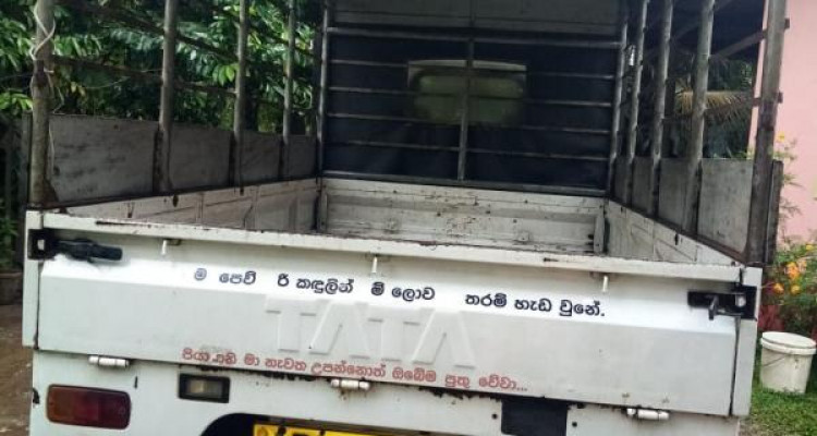 TATA SUPER ACE 2012