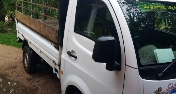 TATA SUPER ACE 2012