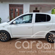TOYOTA VITZ 1999