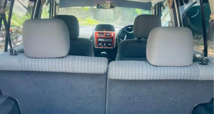 MITSUBISHI PAJERO 2000