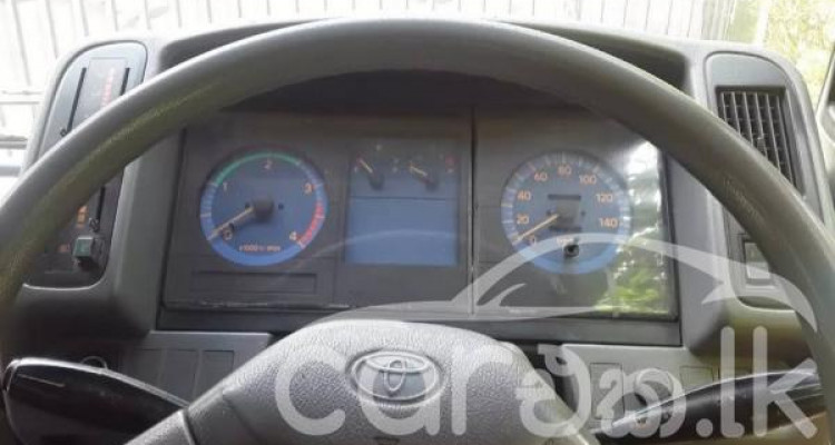 TOYOTA DYNA 1999