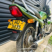 BAJAJ CALIBER 2004