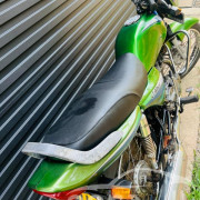 BAJAJ CALIBER 2004