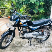 BAJAJ CT100 2015