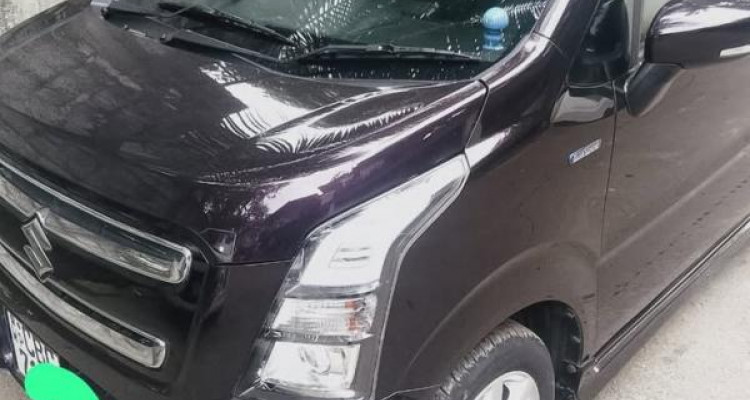 SUZUKI WAGON R STINGRAY 2017