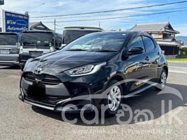 TOYOTA YARIS 2024