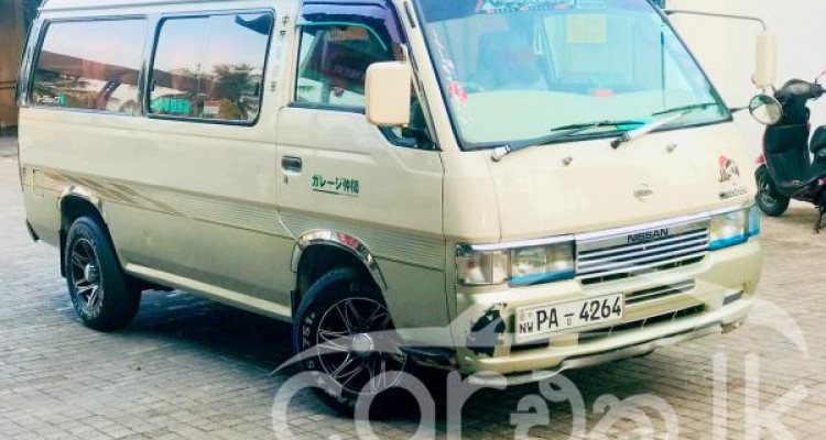 NISSAN CARAVAN 1999