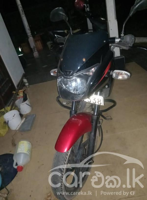 BAJAJ PULSAR 150 2014