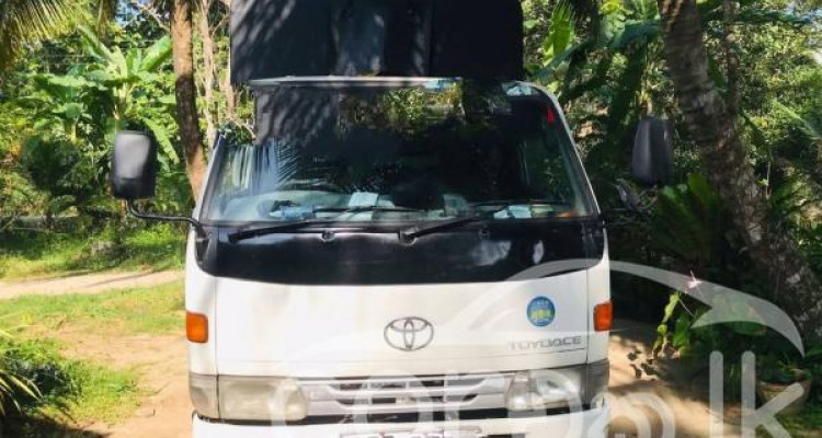 TOYOTA DYNA 1994