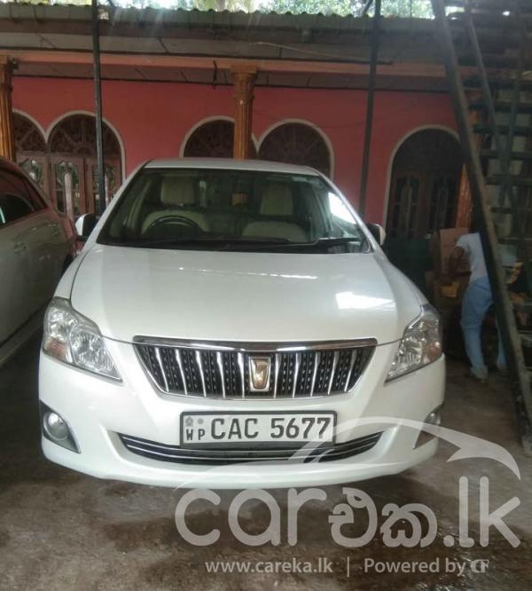 TOYOTA PREMIO 2014
