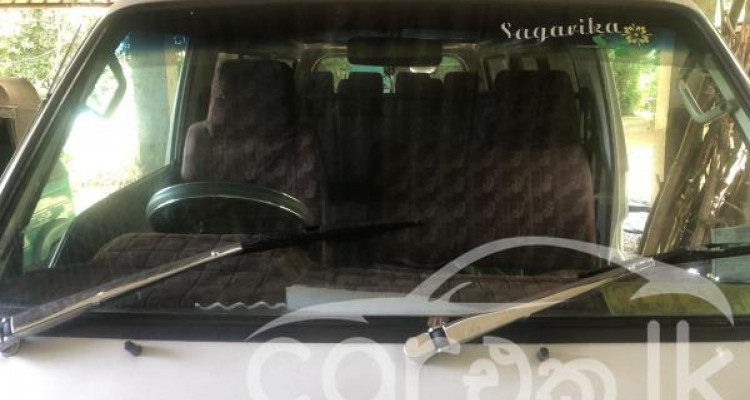 NISSAN VANETTE 1996