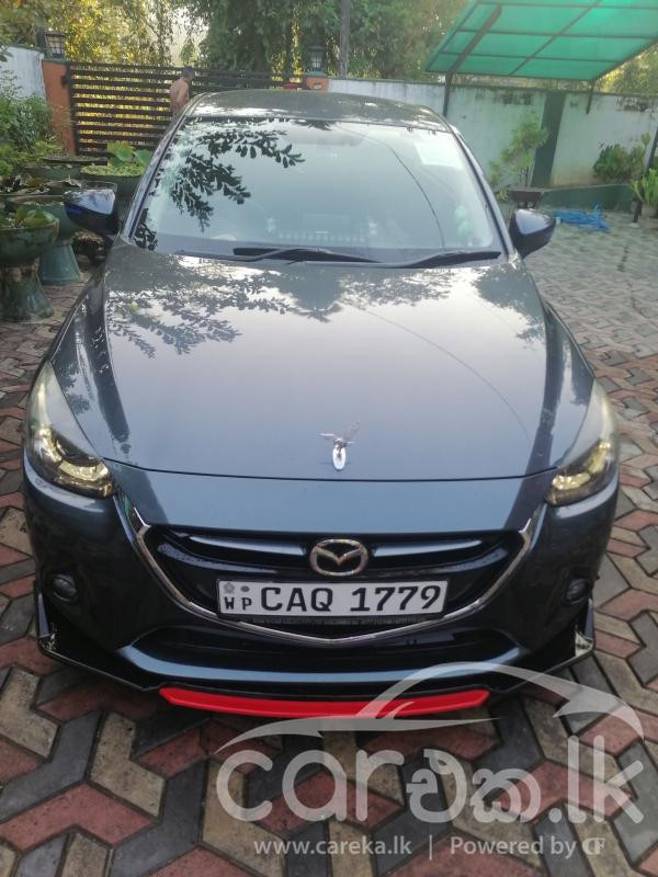 MAZDA 2 2016