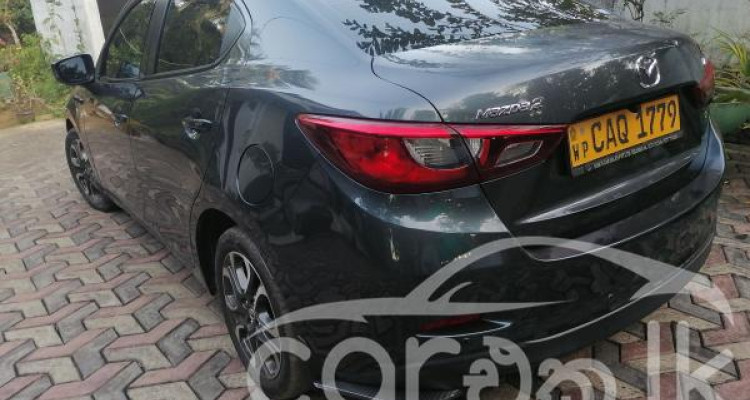 MAZDA 2 2016