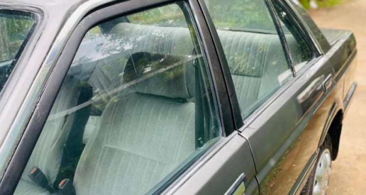 NISSAN SUNNY B12 1987