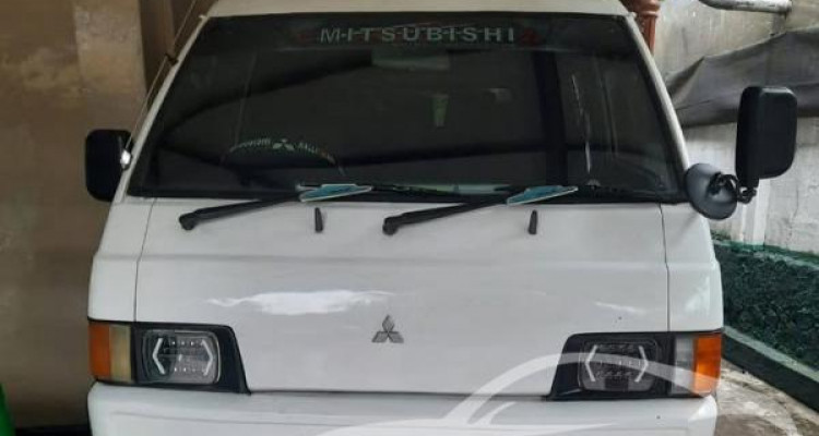 MITSUBISHI PO15 1991