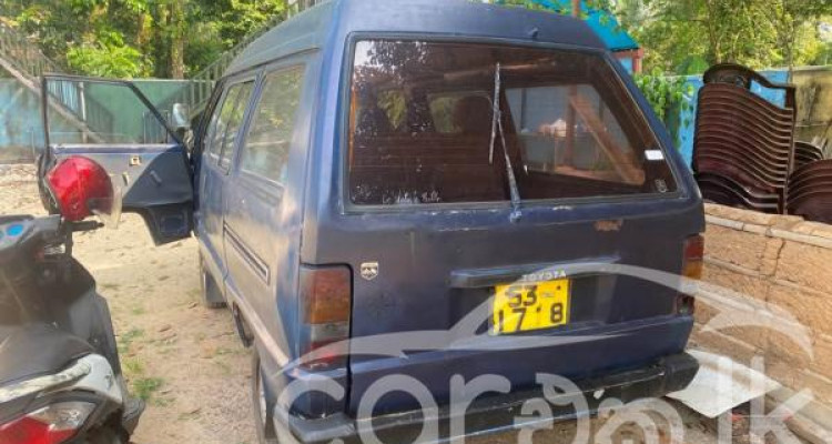 TOYOTA TOWNACE 1988
