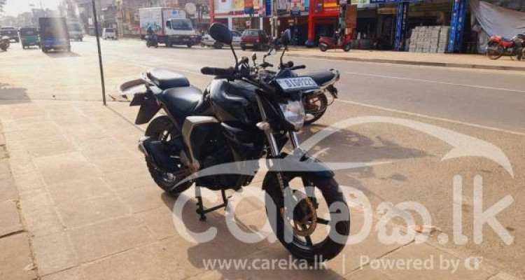 YAMAHA FZ 2019