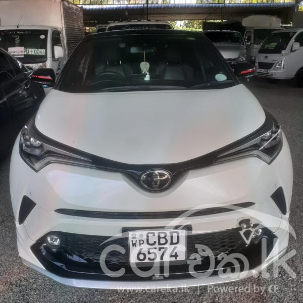 TOYOTA C-HR 2018