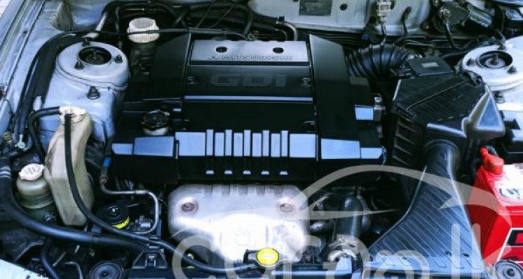 MITSUBISHI GALANT 2000