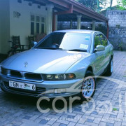 MITSUBISHI GALANT 2000