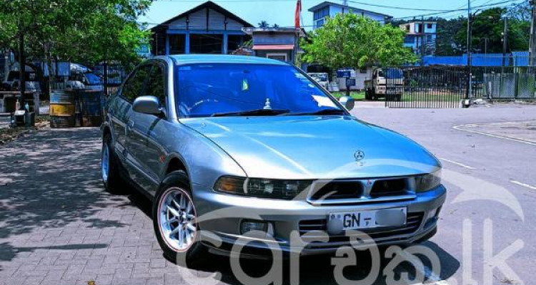 MITSUBISHI GALANT 2000