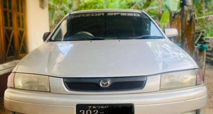 MAZDA FAMILIA 1997