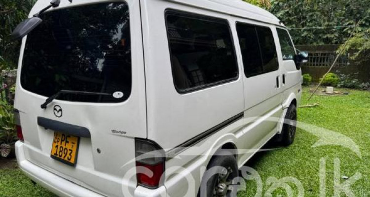 MAZDA BONGO 2008