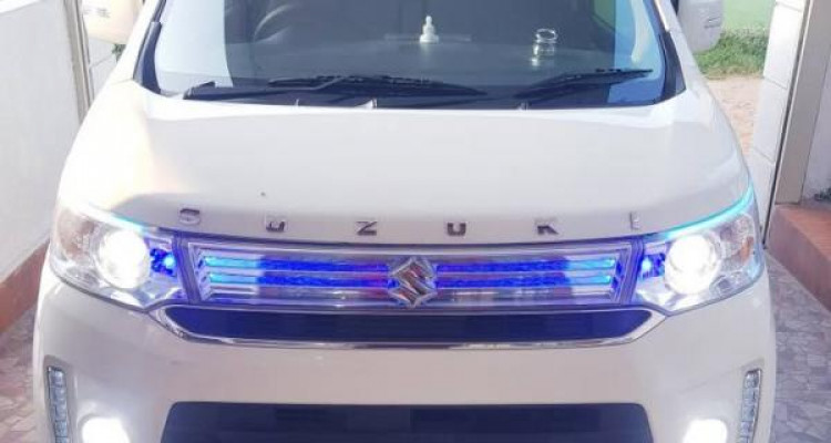SUZUKI WAGON R STINGRAY 2014