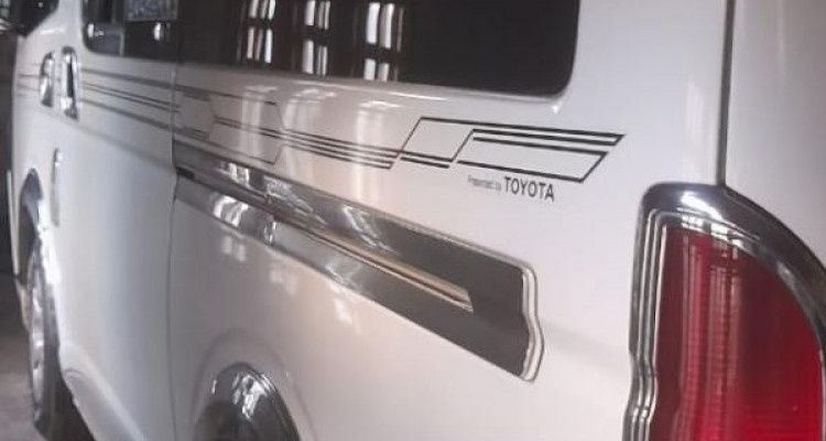TOYOTA HIACE 2007