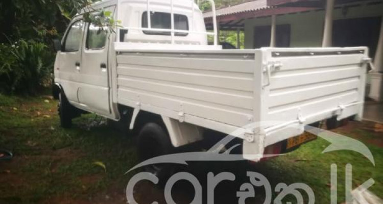 CHANA CREW CAB 2008