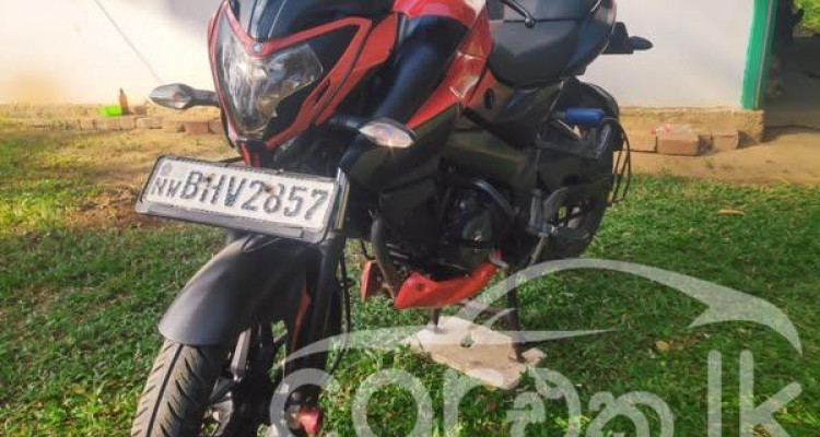 BAJAJ PULSAR NS160 2018
