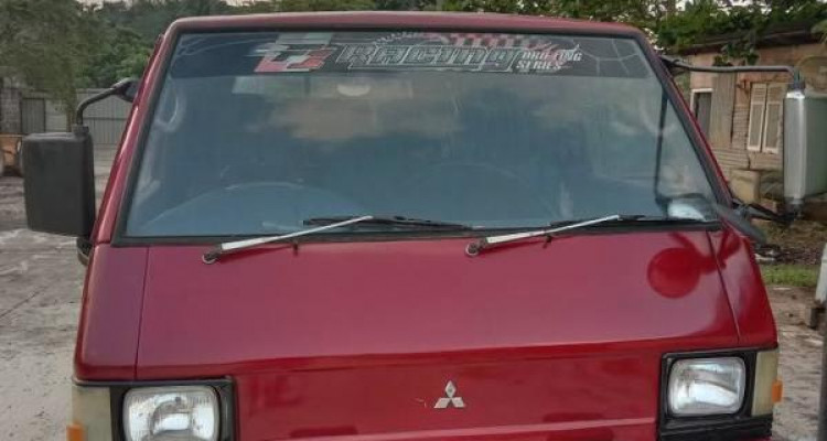 MITSUBISHI L300 1983