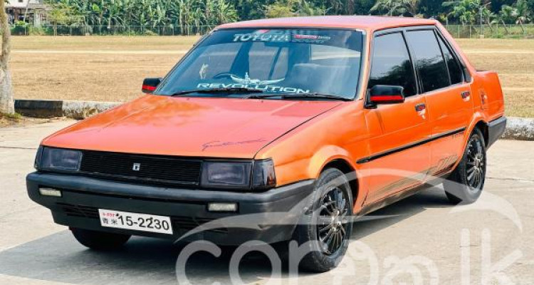 TOYOTA COROLLA AE80 1983