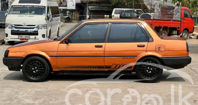 TOYOTA COROLLA AE80 1983