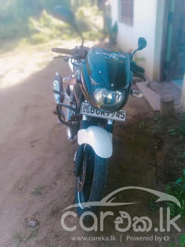 BAJAJ PULSAR 180 2015