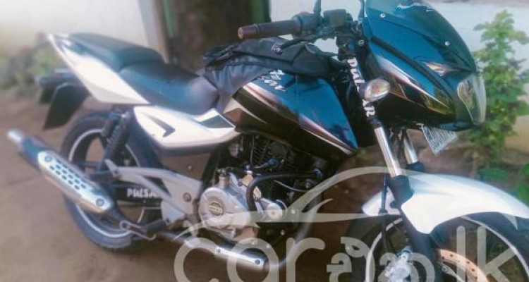 BAJAJ PULSAR 180 2015