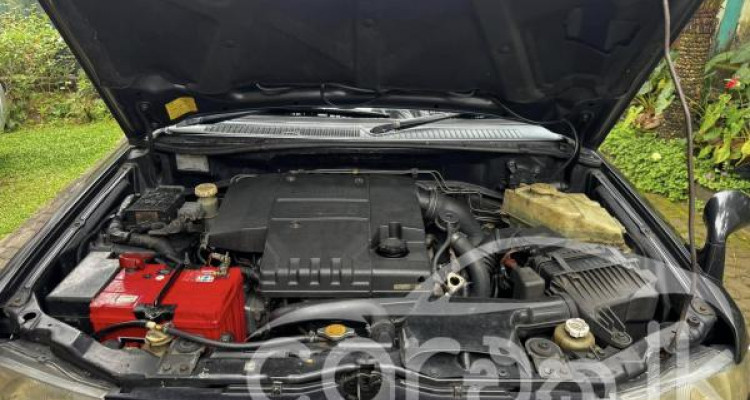 MITSUBISHI PAJERO 2000