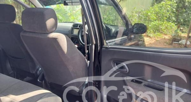 SUZUKI SWIFT 2004