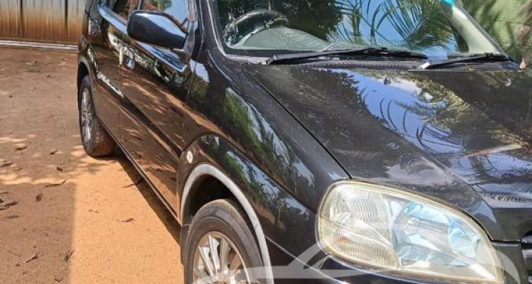 SUZUKI SWIFT 2004