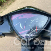 TVS SCOOTY STREAK 2011