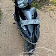 TVS SCOOTY STREAK 2011