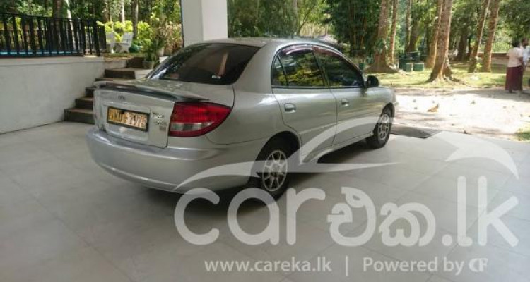 KIA RIO 2003