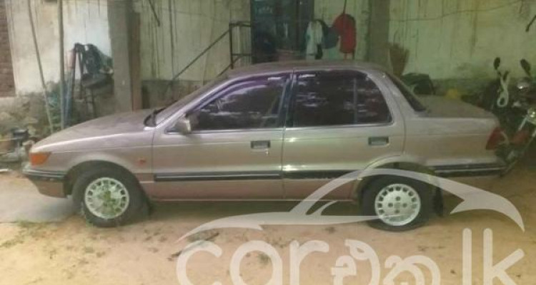 MITSUBISHI LANCER 1992