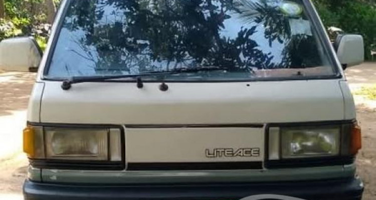 TOYOTA LITEACE 1990