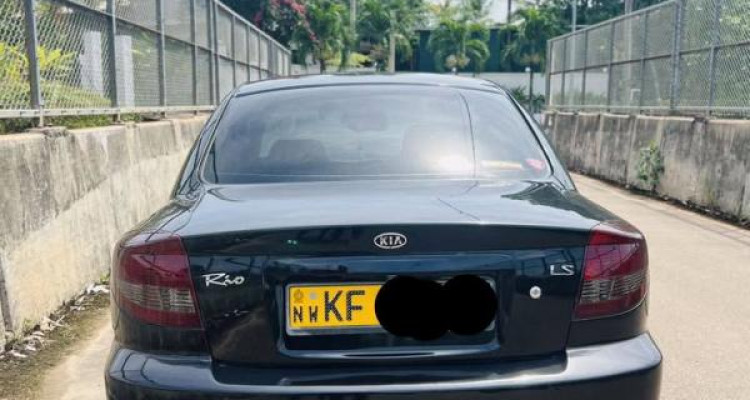 KIA RIO 2004