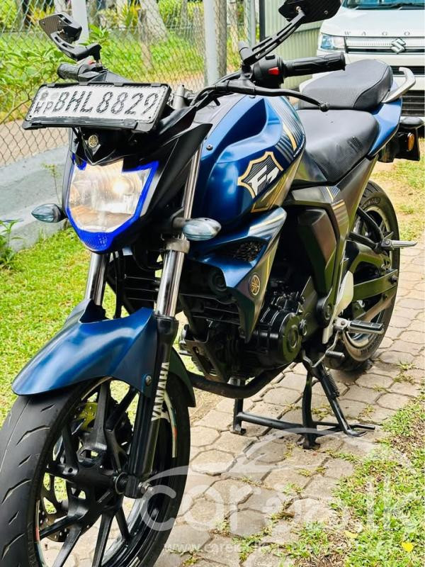 YAMAHA FZ 2019