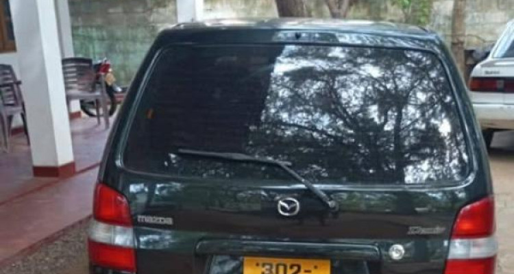 MAZDA DEMIO 1997