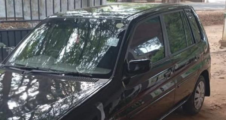 MAZDA DEMIO 1997