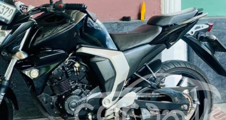 YAMAHA FZ 2018